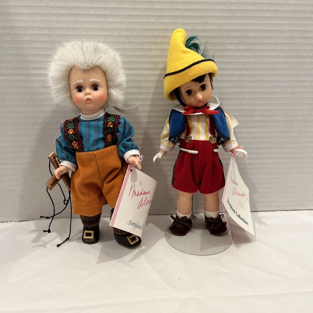 Madame Alexander Dolls 8" Geppetto & Pinocchio In Boxes- Hand Tags- Stands - Picture 4 of 13